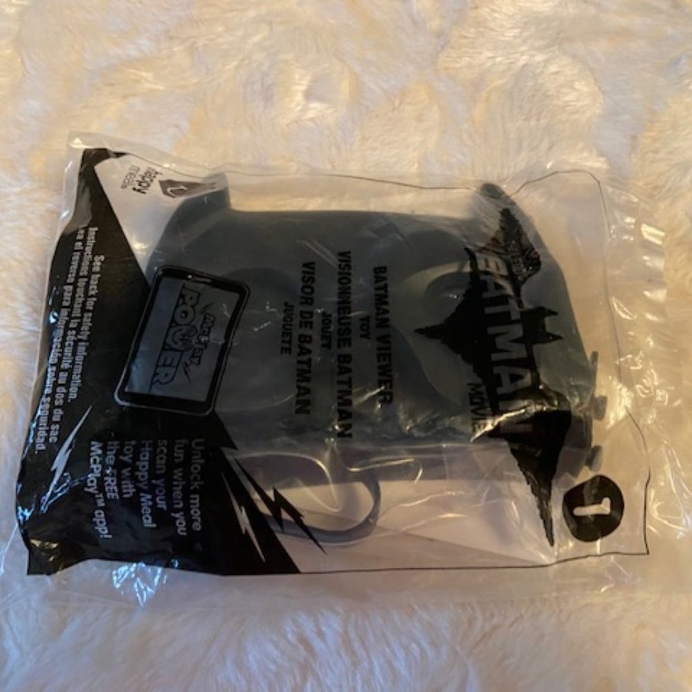 2/$30 McDonald's The Lego Movie Batman Viewer #1 Happy Meal NIP